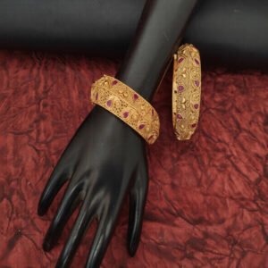 Designer Rajwadi Polish Beautiful Party wear Bangle Set