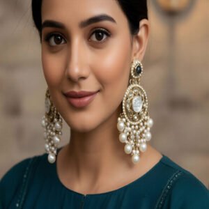 Kundan Mehendi Polish Clustered Pearl Party Wear Earrings