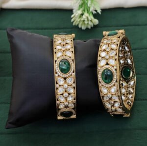 Premium Gold Finish Kundan Bangles Set