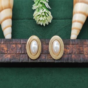 Western Classic Oval Designer Stud Earrings